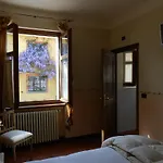 卡希纳马达莱纳葡萄酒旅馆 * Rocca Grimalda
