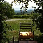 卡希纳马达莱纳葡萄酒旅馆 Rocca Grimalda