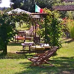 Cascina La Maddalena Bed & Wine Çiftlik konaklama