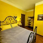 Cascina La Maddalena Bed & Wine *