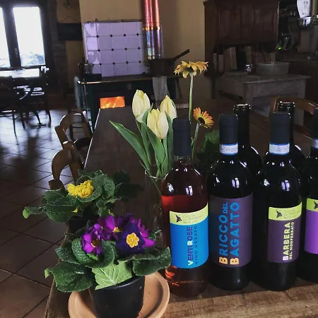 Cascina La Maddalena Bed & Wine בית חווה Rocca Grimalda