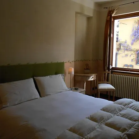 Cascina La Maddalena Bed & Wine Farm stay *