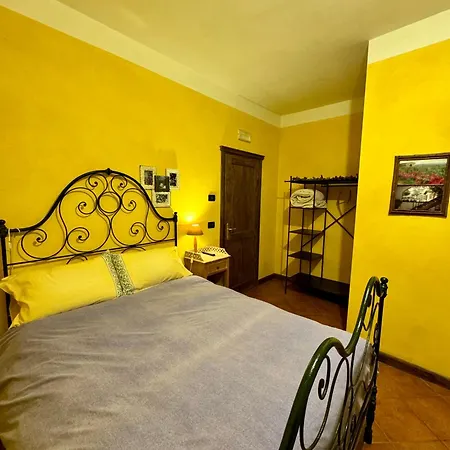 Cascina La Maddalena Bed & Wine *