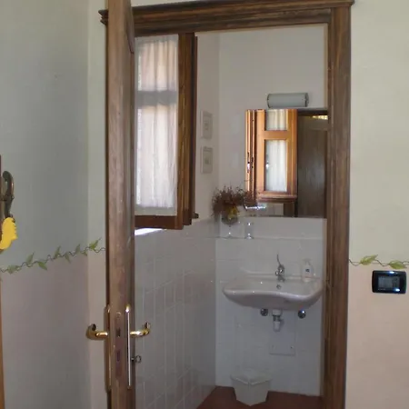 Cascina La Maddalena Bed & Wine