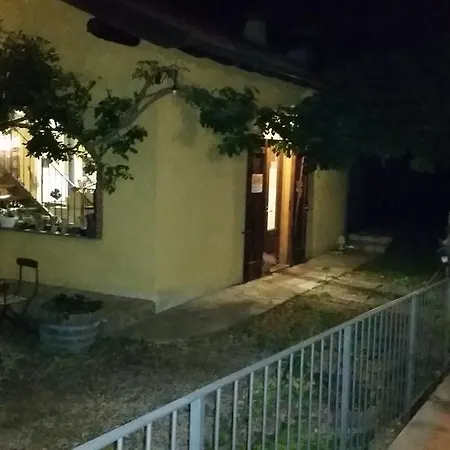 Cascina La Maddalena Bed & Wine Rocca Grimalda