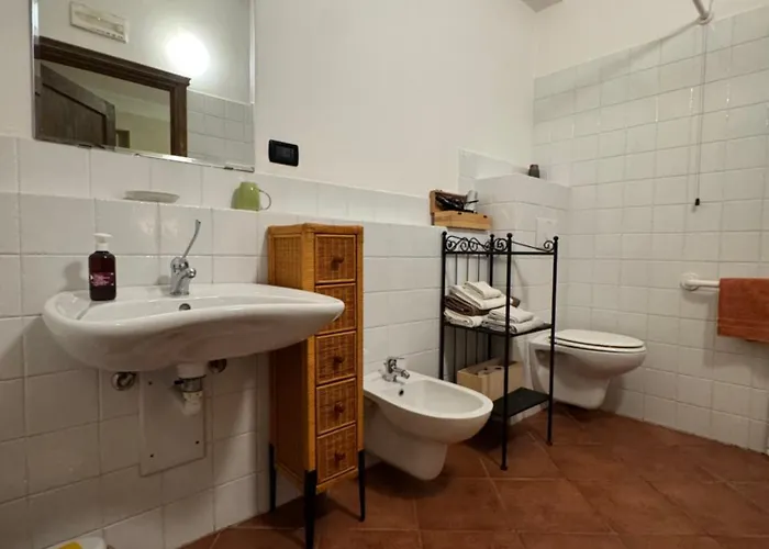 ファームステイ Cascina La Maddalena Bed & Wine