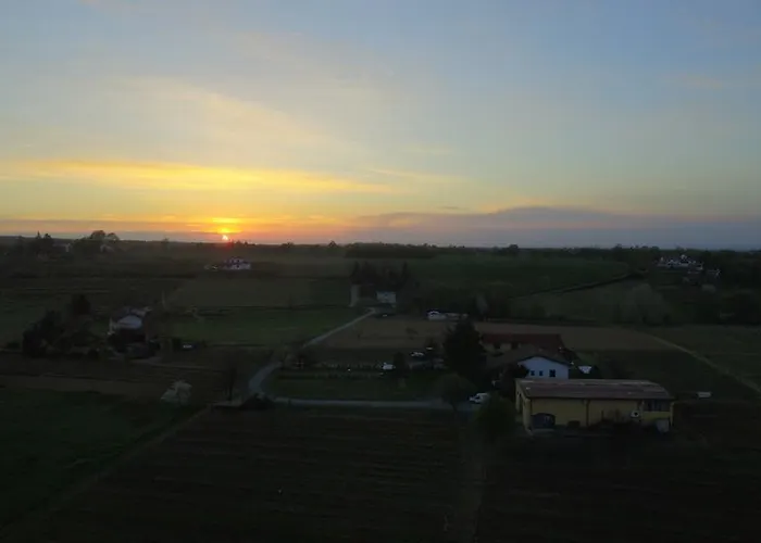 Cascina La Maddalena Bed & Wine Rocca Grimalda